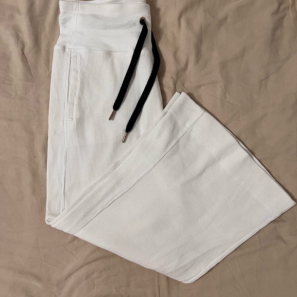 Calvin Klein White Textured Wide Leg Cropped Pants with Black Details